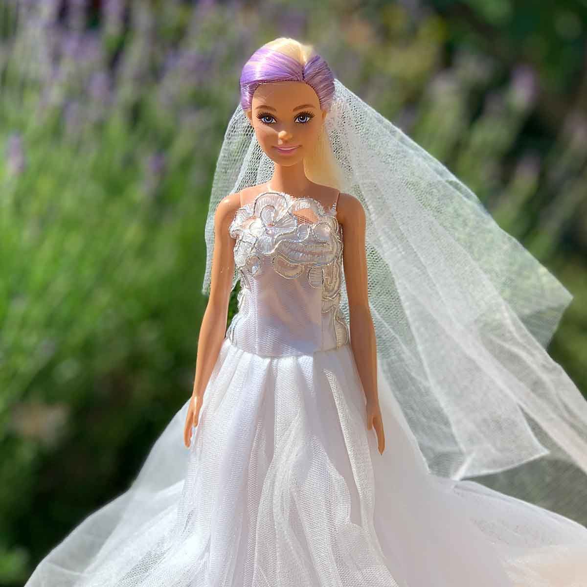 Barbie trouwjurk wit tule met kant en onderjurk van satijn