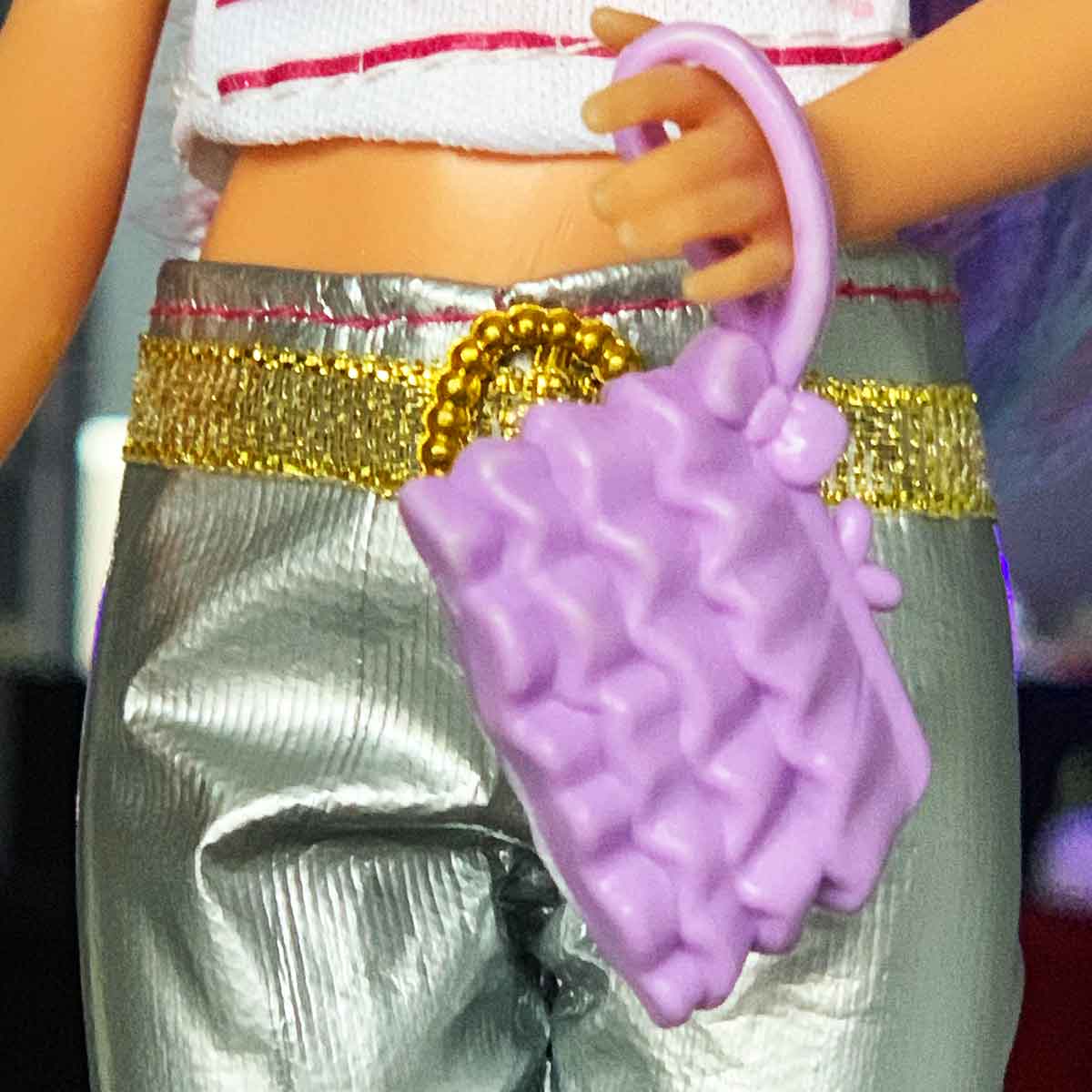 Barbie handtas lila met laagjesmotief en zijhandvat met strik