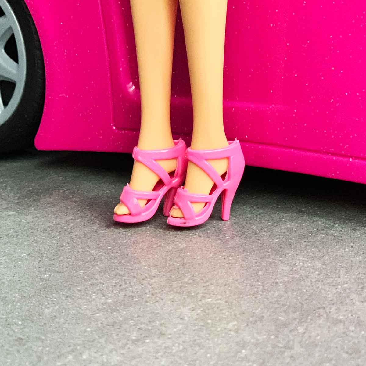 Barbie schoenen roze pumps met hoge en lage riem