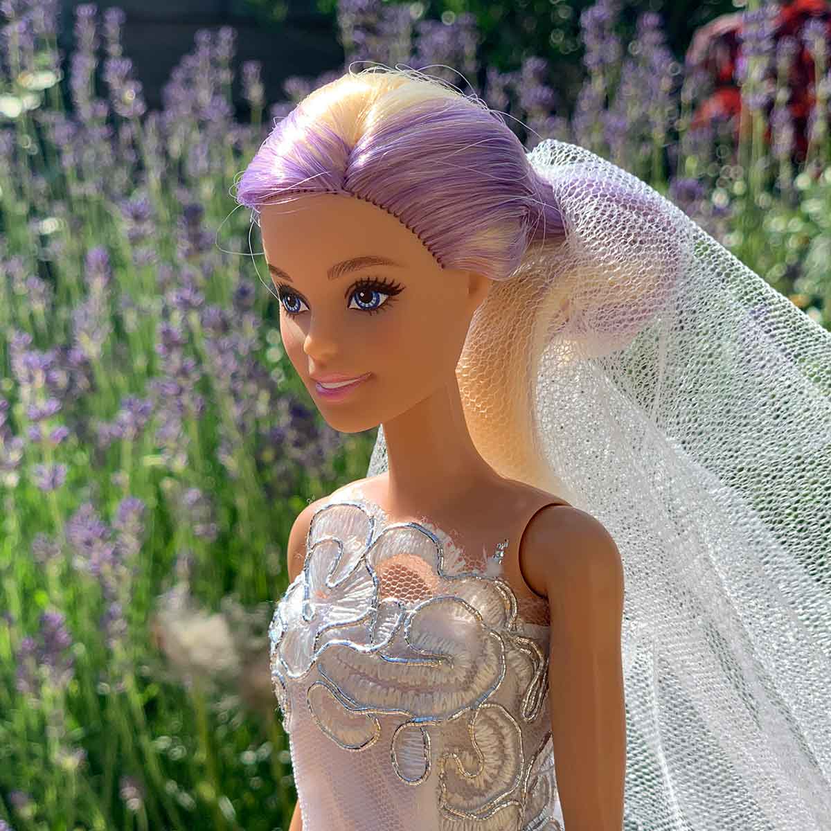 Barbie trouwjurk wit tule met kant en onderjurk van satijn