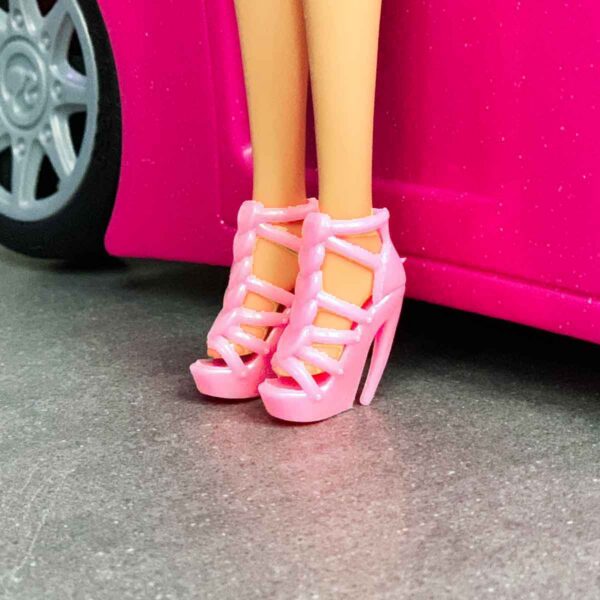 Barbie schoenen roze pumps met sierlijke veters